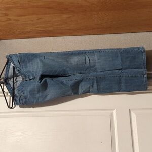 Women's Levi jeans